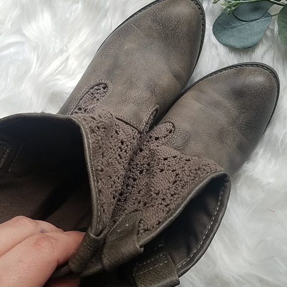 Jellypop Booties - Picture 3 of 8